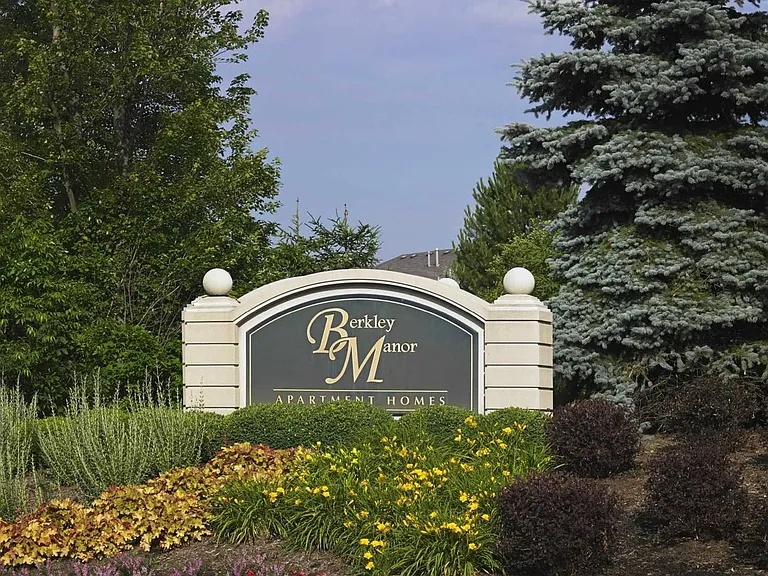 Berkley Manor Sign