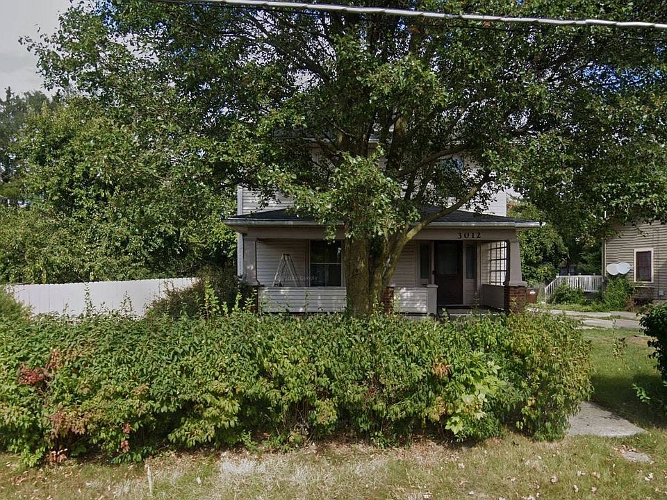 2nd image of 3012 E High St