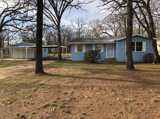 817 Cedarcrest Dr, Tool, TX 75143