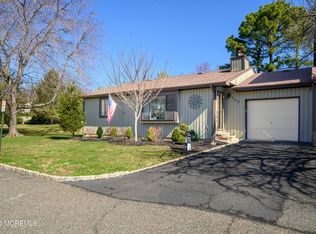 140 Wilcox Ct, Matawan, NJ 07747