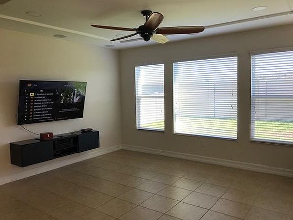 5th image of 4648 Tramanto Ln