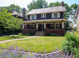 3004 E Overlook Rd, Cleveland Heights, OH 44118