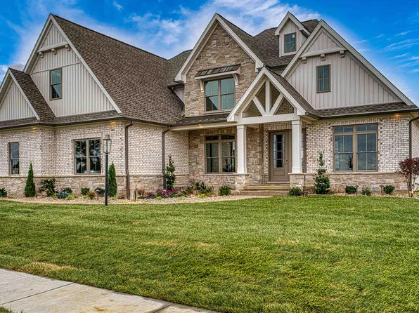 2909 Lake Dr, Newburgh, IN 47630