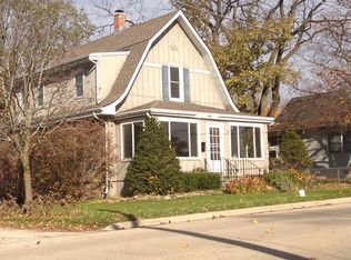 115 E Hill St, Genoa, IL 60135