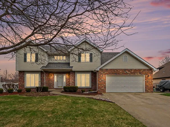 617 Misty Creek Dr, New Lenox, IL 60451