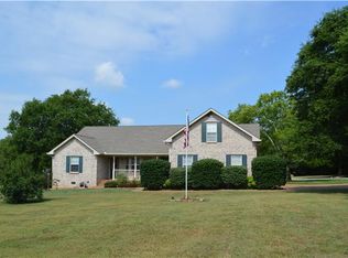 177 Mitchell Rd, Lebanon, TN 37087