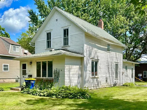 115 S Spring Ave, Springfield, MN 56087