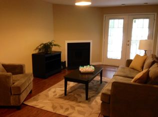 628 N Wendover Rd APT F, Charlotte, NC 28211