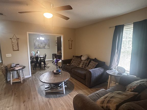 2nd image of 2723 Altama Ave
