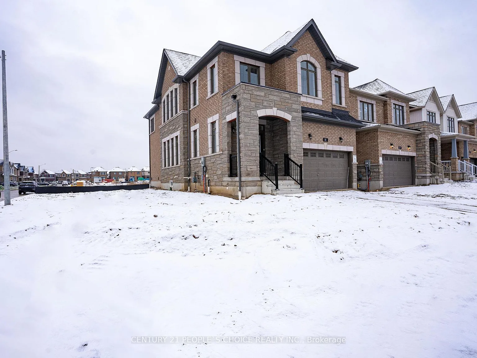 4 bed, $3,200 — Photo 3
