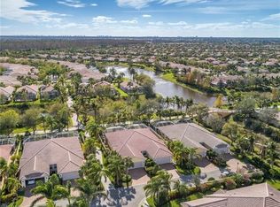 15404 Orlanda Dr, Bonita Springs, FL 34135