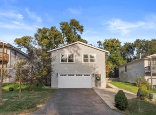 960 Rhyners Ln, Twin Lakes, WI 53181