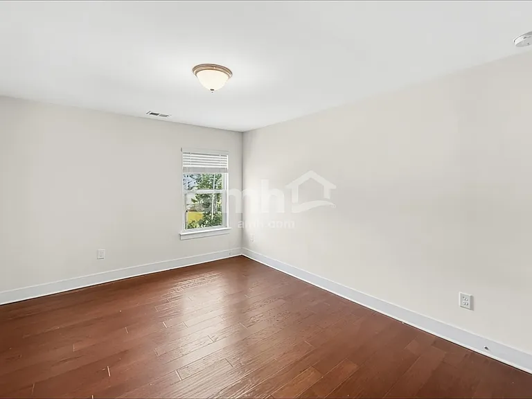 1072 Adams Haven Bnd — Photo 16