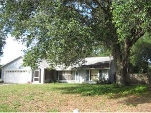 2nd image of 605 Seven Gables Cir SE
