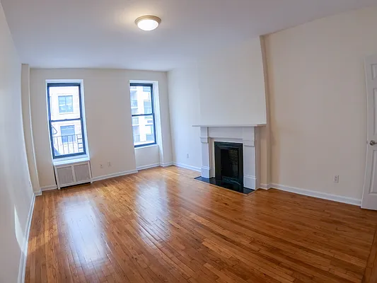 Rented by Urban Real Estate Inc | media 1