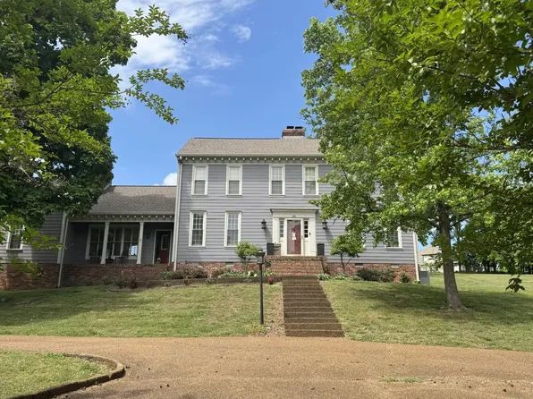 185 Clifftop Dr, Hendersonville, TN 37075