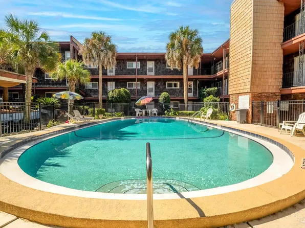 300 Bayou Blvd APT 101, Pensacola, FL 32503