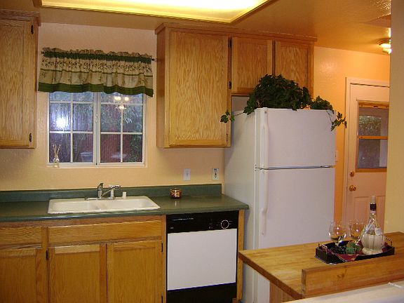 3rd image of 3126 Roosevelt St