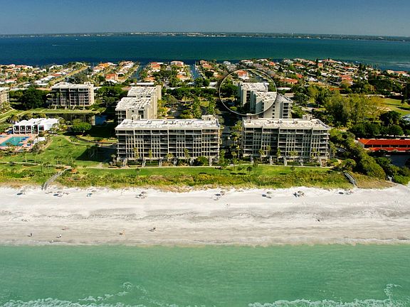 2nd image of 1085 Gulf Of Mexico Dr Unit 401