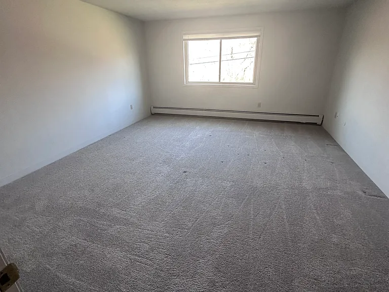 Canterbury Apartment Homes — Photo 36