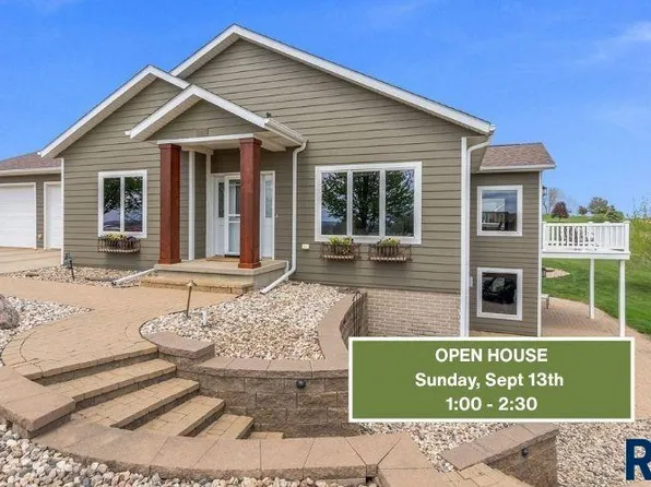 48290 Hiawatha Pl, Canton, SD 57013
