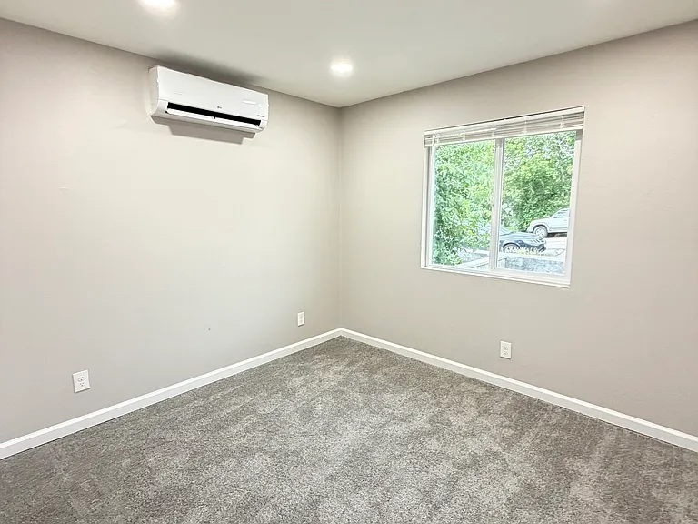 534 Prospect St #2 — Photo 30