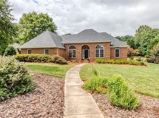 1337 Braeburn Rd NW, Concord, NC 28027