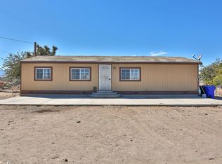 11824 Kittering Rd, Victorville, CA 92392