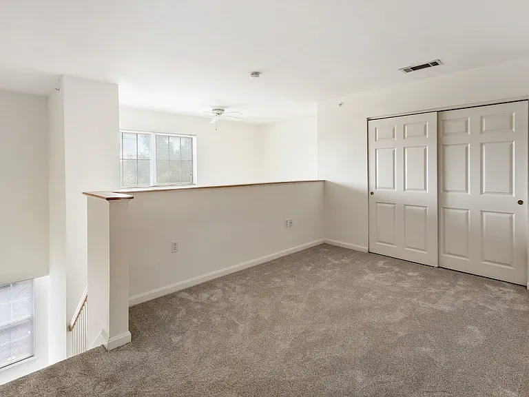 Orchards Apartments — Photo 30