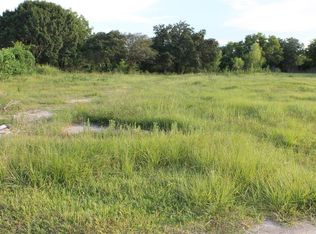 8902 Hawk Rd, Pearland, TX 77584