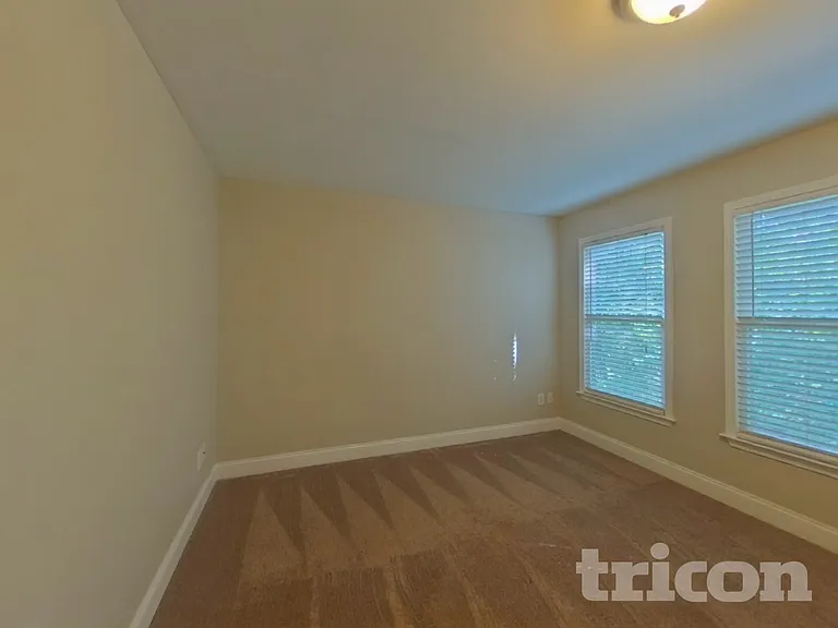 100 Wyngate Dr — Photo 13