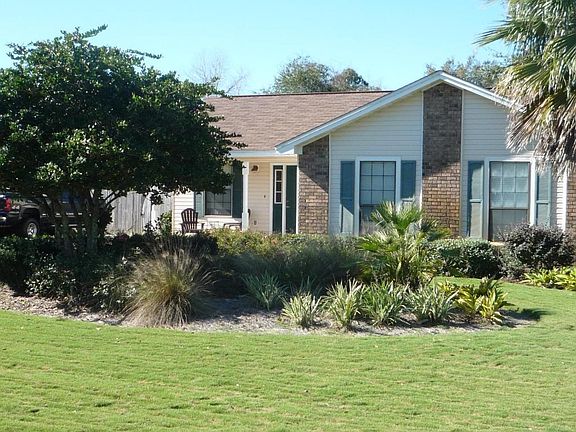 2nd image of 1579 Kitty Hawk Dr