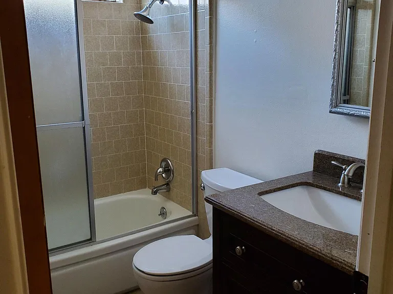 3860 Margaret Way — Photo 14