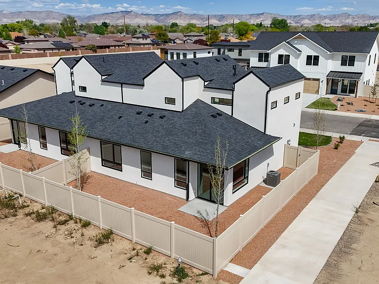 353 Toms Canyon Dr #1 — Photo 35