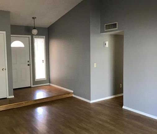 2nd image of 8014 W Windrose Dr