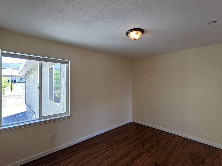 2414 Dana Street — Photo 21