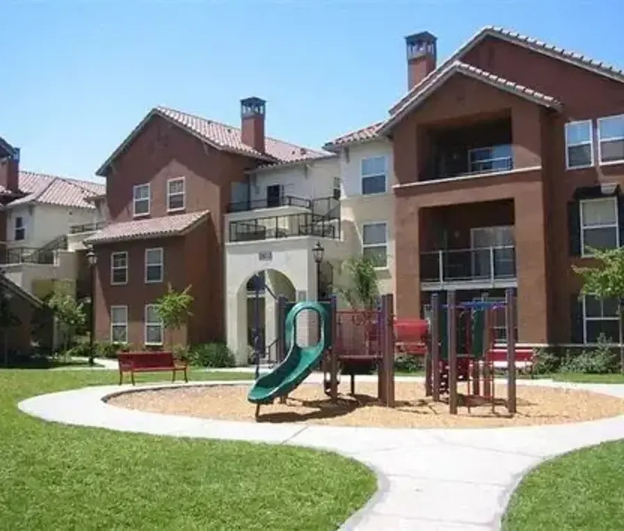 Monte Vista Gardens — Photo 3