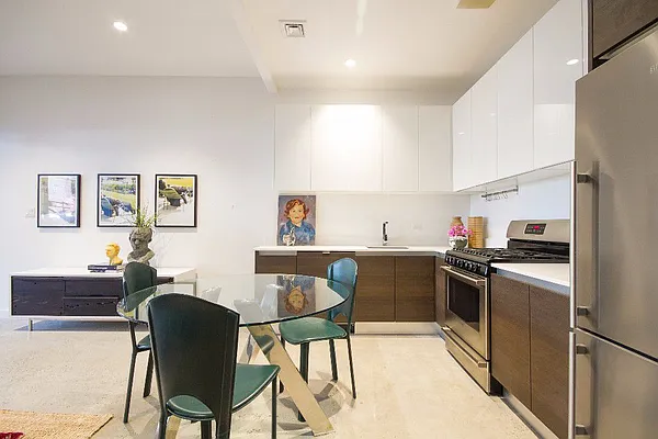 Sold by Rahme Real Estate, LLC | media 14