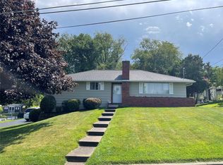 7 Cooper Dr, Apalachin, NY 13732