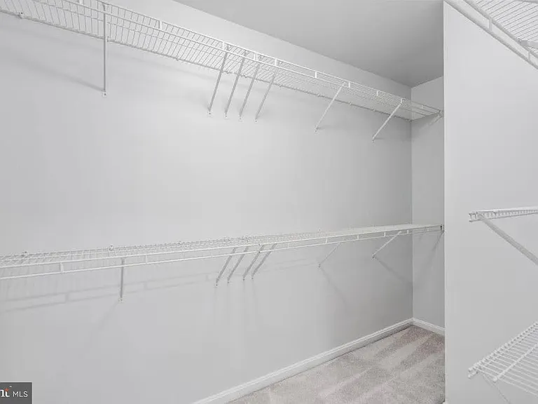 8648 Royal Worcester Ln — Photo 32