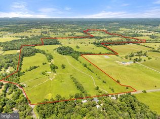 8160 Frogtown Rd, Marshall, VA 20115