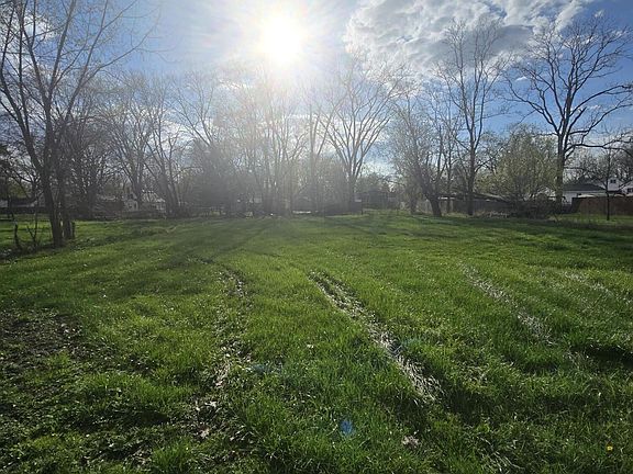 5th image of 4630 Christiansen Rd