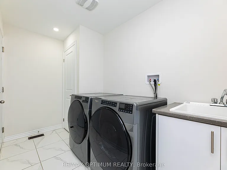 63 Minnock St — Photo 19