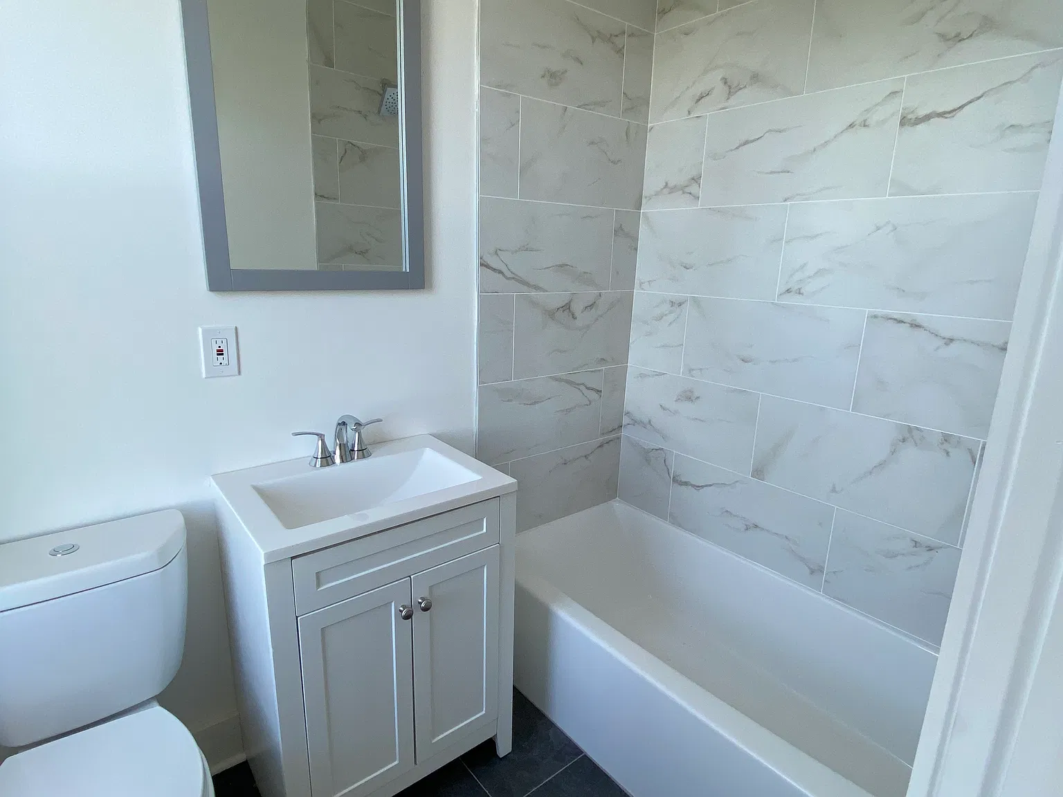 5 bed, 2000 sqft, $4,500 — Photo 4