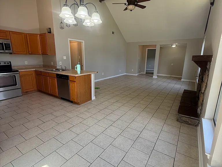 927 Sweetgum Dr — Photo 16