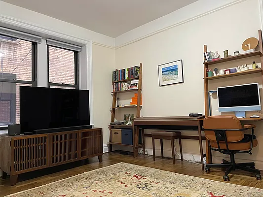 Rented by City Connections Realty | media 13