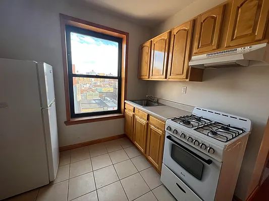 Rented by Compass | media 6