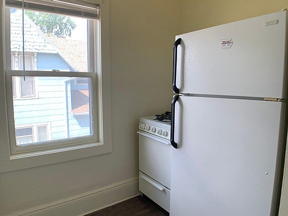 5th image of 1030 22nd St #7