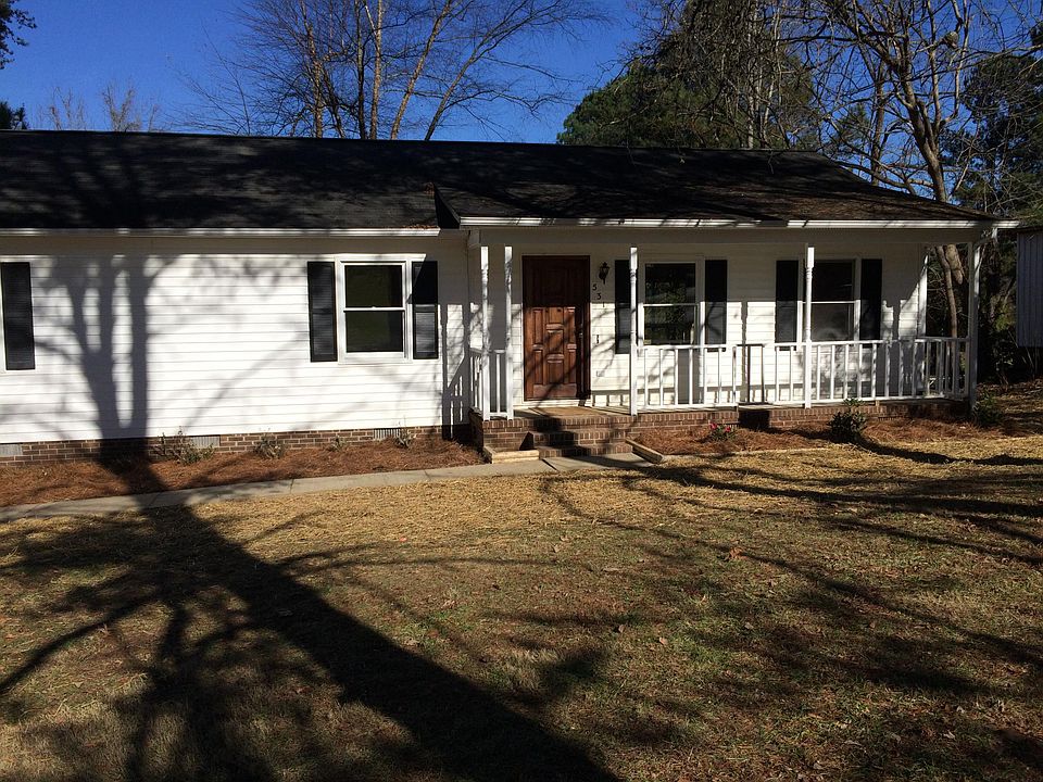 2nd image of 531 Riverside Dr