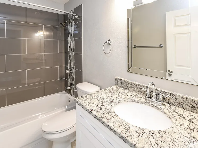 807 Rocky Mountain Ct — Photo 14